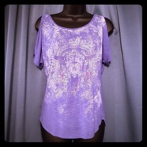 Peek-a-boo shoulder top